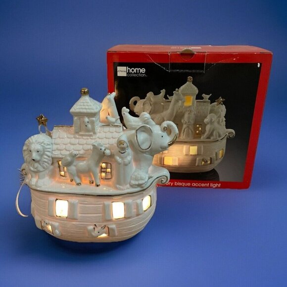 Noah’s Ark with Santa Accent Light Ivory Porcelain Holiday Christmas 8" JCPenney - Picture 2 of 16